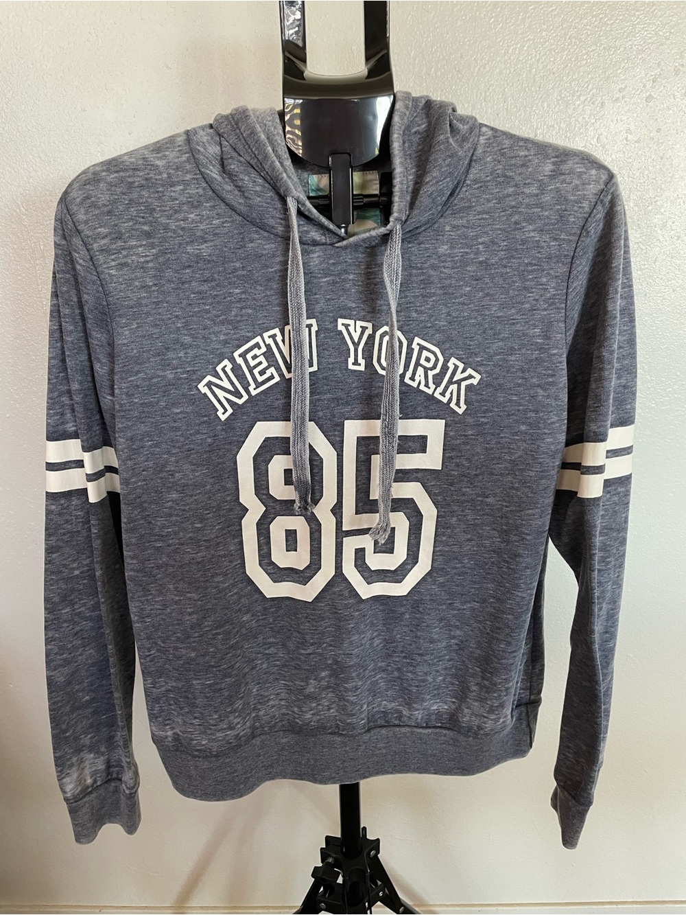 New York 85 Lightweight Hooded Pullover - Gray